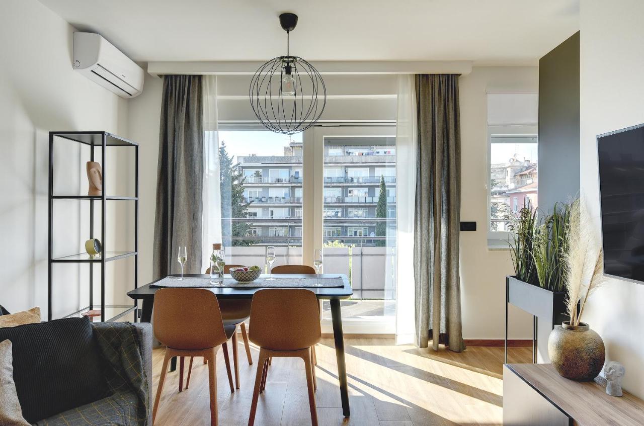 Giardini Penthouse Apartment Pula Exteriör bild